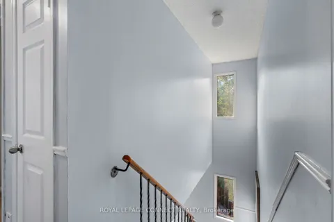 786 Candaras St, Innisfil, ON L9S 2H1