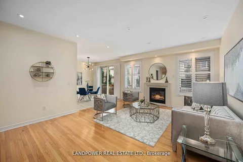 48 Farmhouse Cres, Richmond Hill, ON L4E 0M1