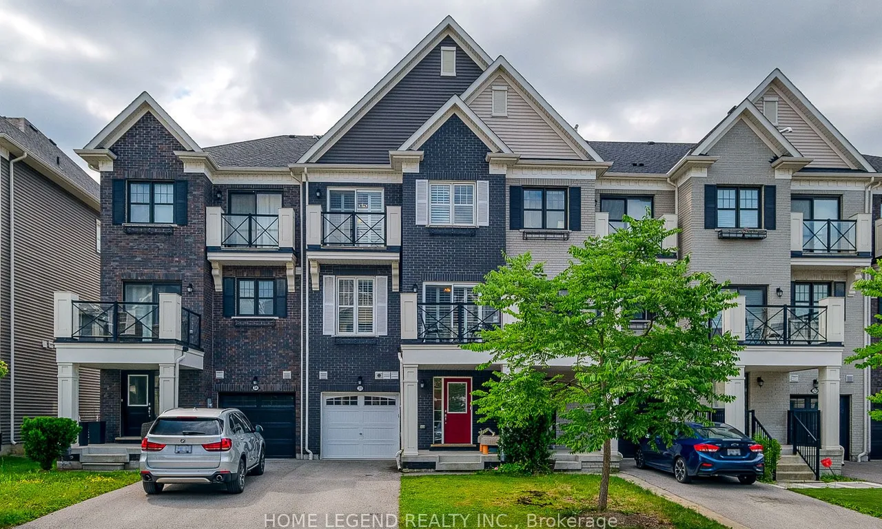 30 Bert Tait Lane, Whitchurch-Stouffville, ON L4A 1Y3