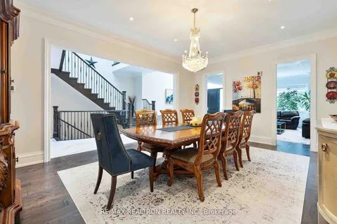 151 Willis Rd, Vaughan, ON L4L 2S4