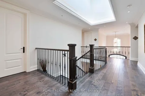 151 Willis Rd, Vaughan, ON L4L 2S4