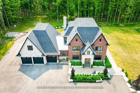 2464 15th Sdrd, New Tecumseth, ON L0G 1W0