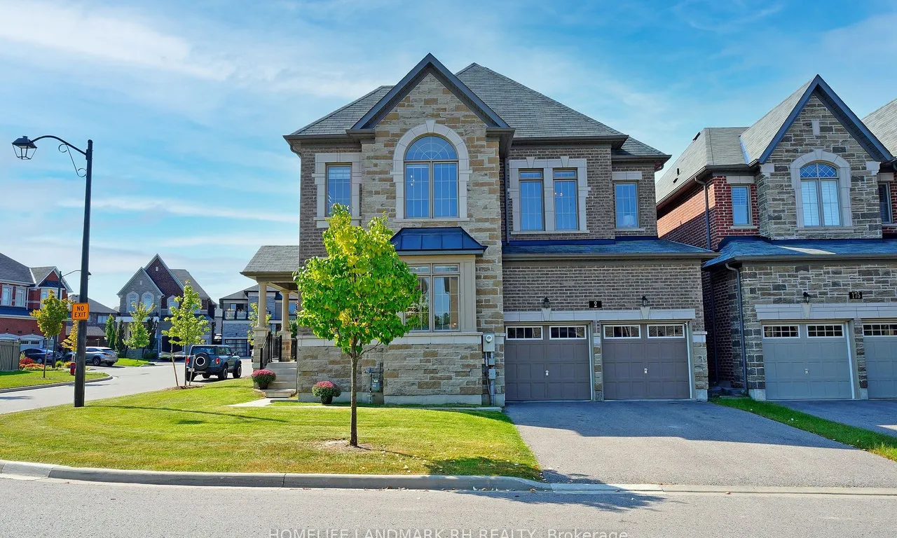 2 Proud Crt, Aurora, ON L4G 0Z1