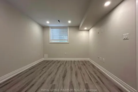 83 Lanterna Cres, Vaughan, ON L4H 1B9