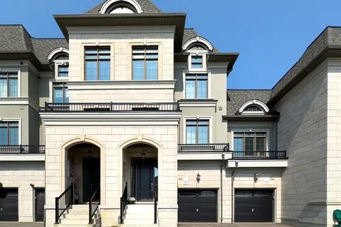54 Bawden Dr, Richmond Hill, ON L4S 0H2
