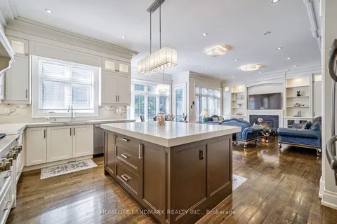 63 Meadowview Ave, Markham, ON L3T 1K6