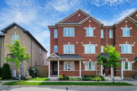 53 Shady Oaks Ave, Markham, ON L6B 0P3