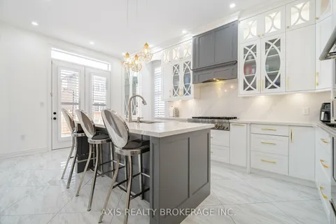 66 Canard Dr, Vaughan, ON L4H 5C4