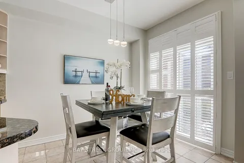 45 Starwood Rd, Vaughan, ON L4J 9C9