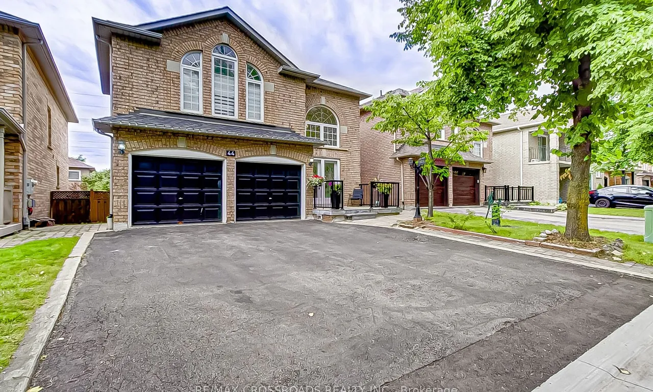 44 Mendocino Dr, Vaughan, ON L4H 1T6