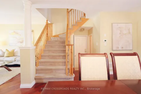 78 Trojan Cres, Markham, ON L6C 2N4