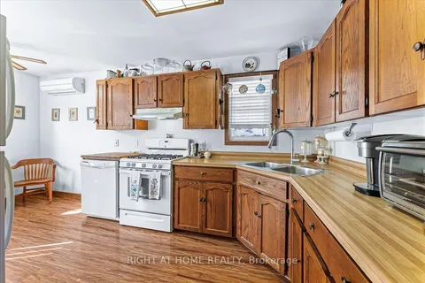 326 Tampa Dr, Georgina, ON L4P 3A4