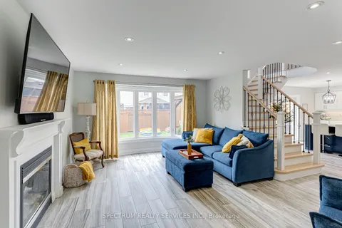 20 Kidd Cres, New Tecumseth, ON L9R 0C8
