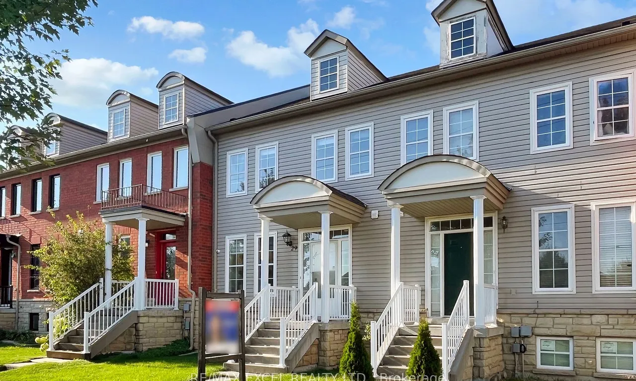 29 Yale Lane, Markham, ON L6B 1H3