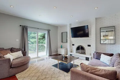 81 Garden Ave, Richmond Hill, ON L4C 6L6