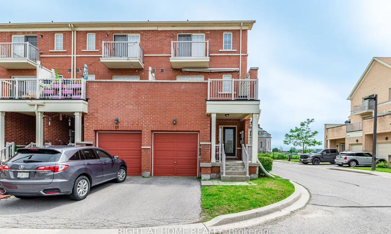 15 Tatra Lane, Markham, ON L6C 0P3