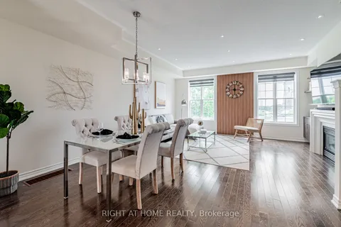 15 Tatra Lane, Markham, ON L6C 0P3