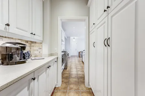 9 Port Rush Tr, Markham, ON L6C 2A1