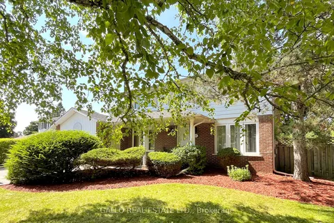 103 Vanzant Crt, Whitchurch-Stouffville, ON L4A 4Z2