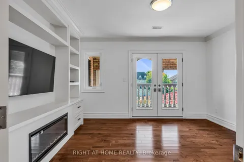 128 Edgar Ave, Richmond Hill, ON L4B 3K9