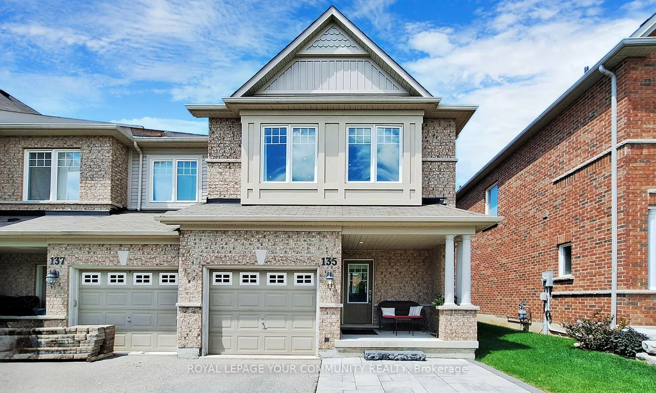 135 Courtland Cres, East Gwillimbury, ON L9N 0B1