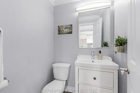 71 Swinton Cres, Vaughan, ON L4J 2W9