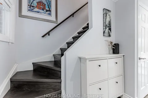 71 Swinton Cres, Vaughan, ON L4J 2W9