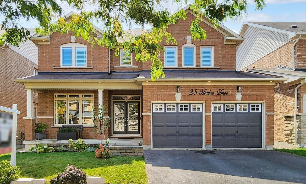25 Heather Dr, Richmond Hill, ON L4E 0N3