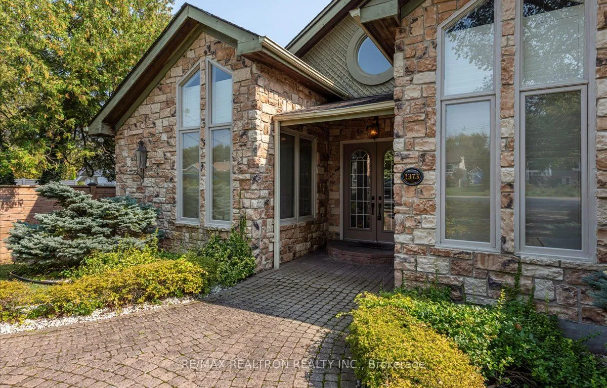 1373 Maple Rd, Innisfil, ON L0L 1C0