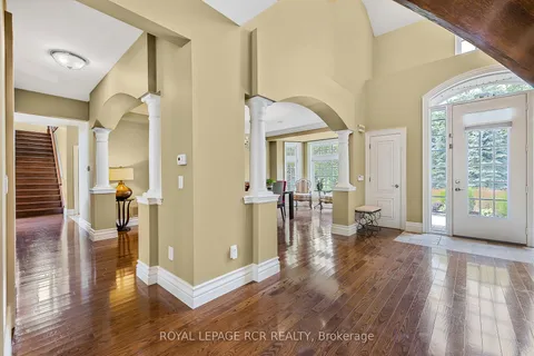 30 Sandy Ridge Crt, Whitchurch-Stouffville, ON L4A 2L4