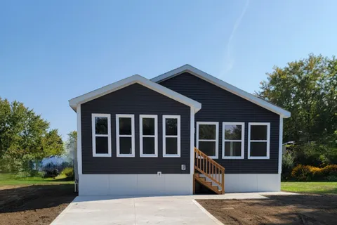 18 Briar Wood Place, Innisfil, ON L0L 1L0