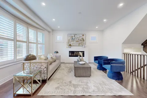 1420 Lawson St, Innisfil, ON L9S 0N7