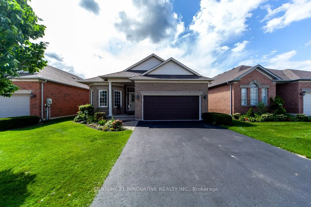 18 Faldo&apos;s Flight, Whitchurch-Stouffville, ON L4A 1M8