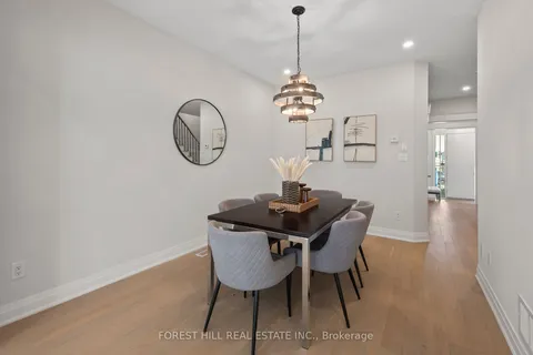 81 Southvale Dr, Vaughan, ON L6A 0Y6