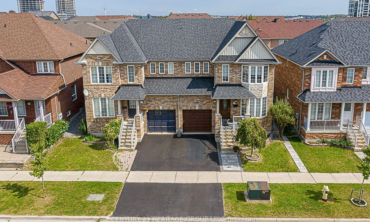 175 Fred Mclaren Blvd, Markham, ON L6E 1G8