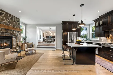 169 King St, Uxbridge, ON L9P 1B2