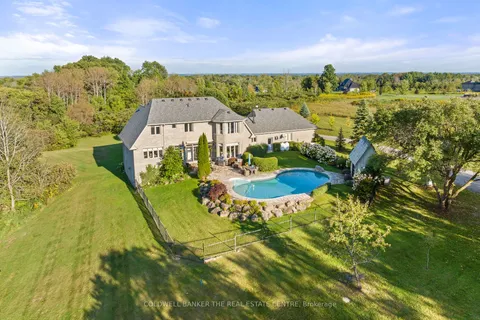 42 Fairbairn Gate, East Gwillimbury, ON L0G 1R0