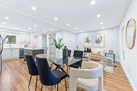 24 Gray Cres, Richmond Hill, ON L4C 5V5