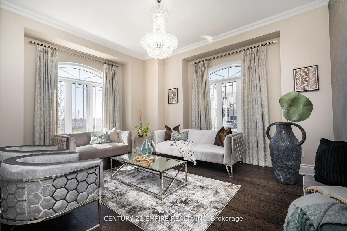 125 Chesney Crescent, ON L4H 4A6