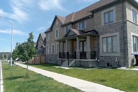 1993 Boyes St, Innisfil, ON L9S 0P2