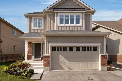 14 Jones St, New Tecumseth, ON L9R 0C1