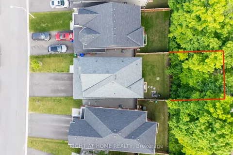 1942 Mcneil St, Innisfil, ON L9S 0N7