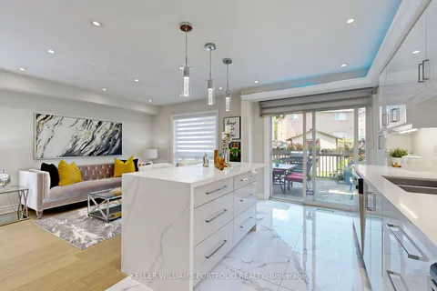 30 Country Drive Lane, Vaughan, ON L6A 3S6