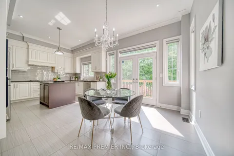 378 Poetry Dr, Vaughan, ON L4H 3W8