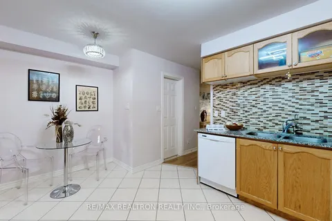 359 Caboto Tr, Markham, ON L3R 5G6