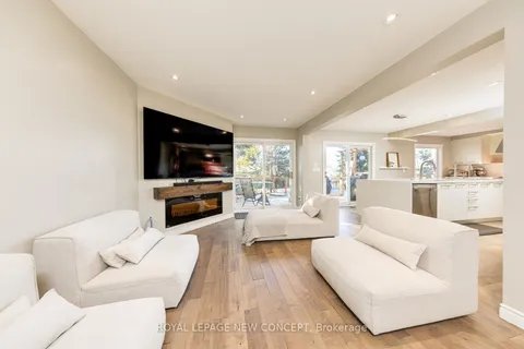 40 Marchwood Cres, Richmond Hill, ON L4C 8M5