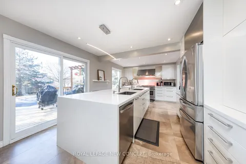 40 Marchwood Cres, Richmond Hill, ON L4C 8M5