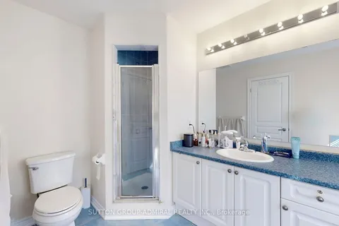 25 Thistle Ave, Richmond Hill, ON L4E 0B7