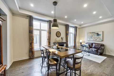 509 Clifford Perry Pl, Newmarket, ON L3X 0J1