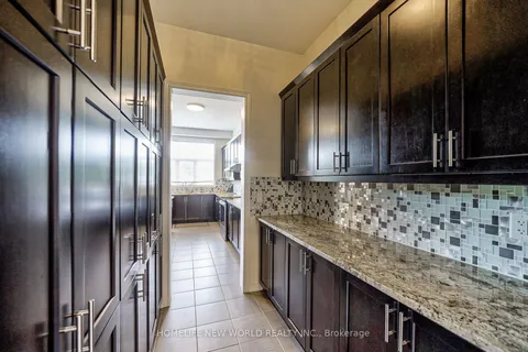 509 Clifford Perry Pl, Newmarket, ON L3X 0J1